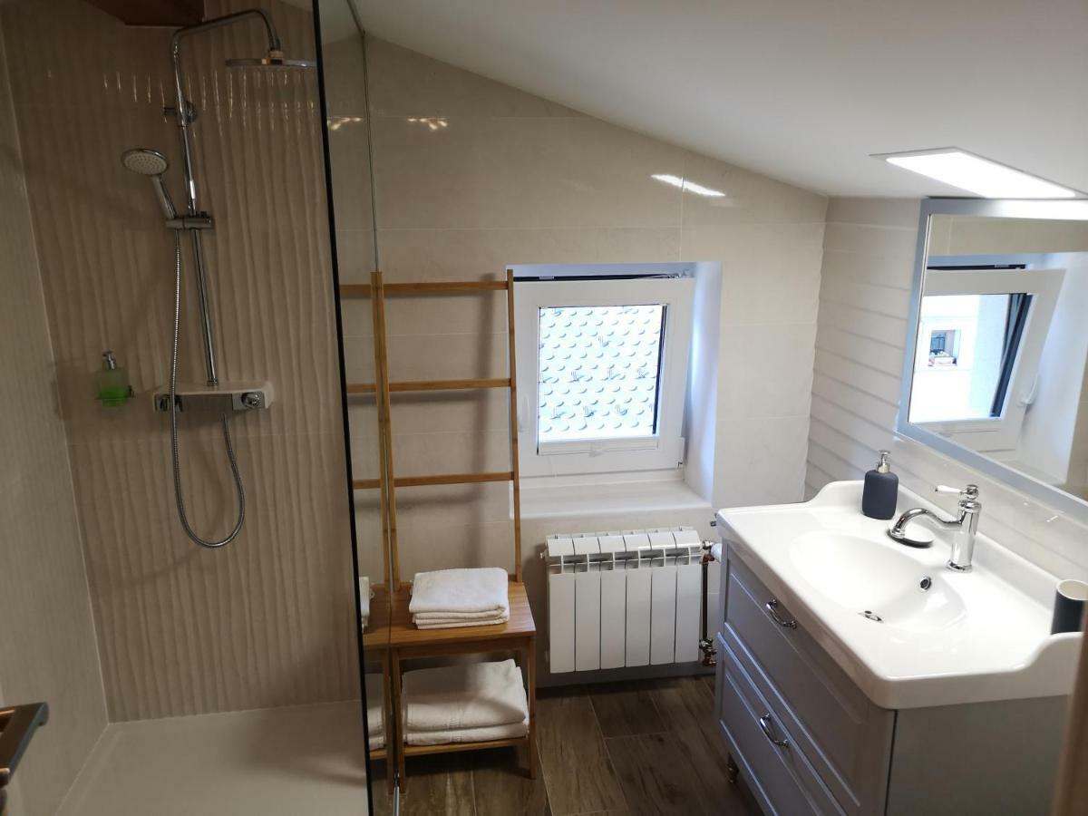 Holiday House Red Deer Preddvor Extérieur photo